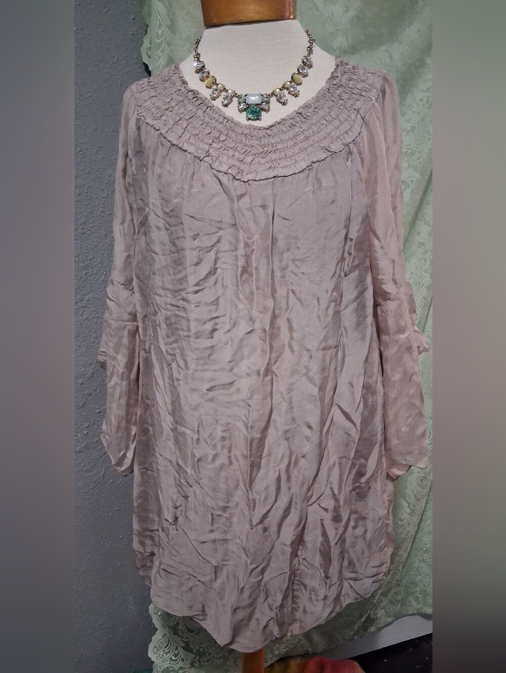 M Made In ITALY- Light Mauve/  Smocked-Neck Tunic Top - Women